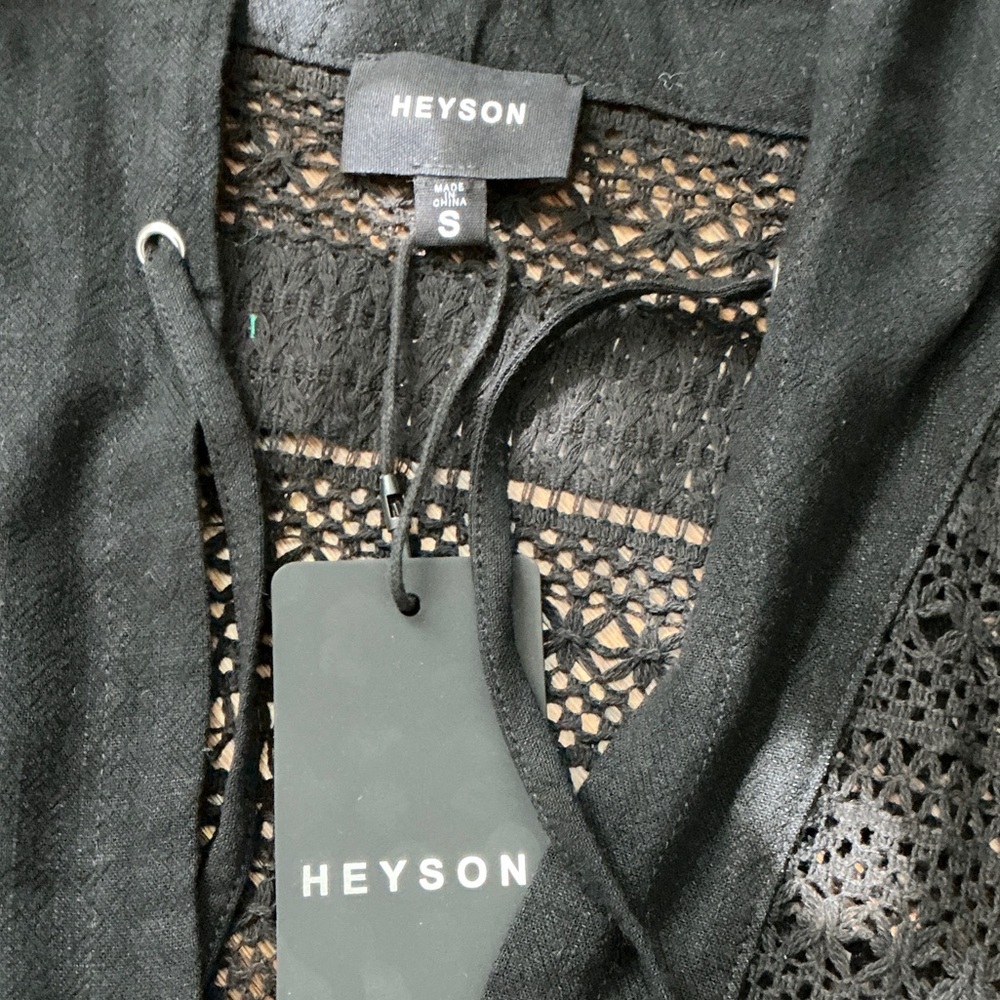 Heyson Women’s Black Hooded Coverup - Picture 2 of 4